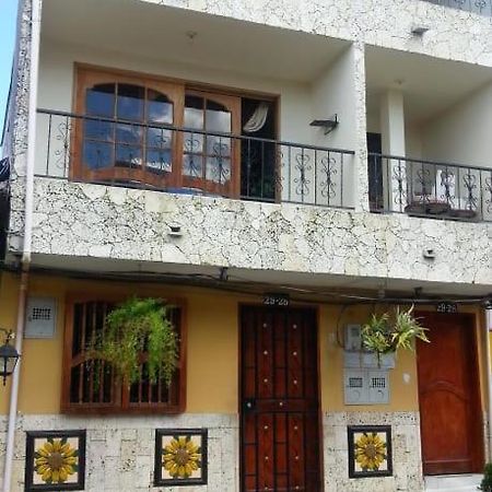 La Posada De La Tia Guatapé Екстериор снимка