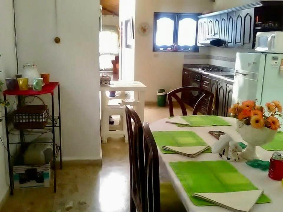 La Posada De La Tia Guatapé Екстериор снимка